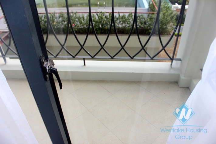 Modern apartment for rent in Dang Thai Mai, Tay Ho, Hanoi